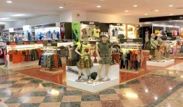 淮北万达一楼棉服店叫什么