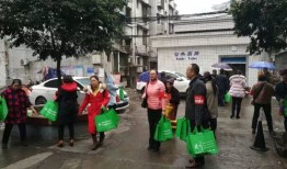 淮北有钱人都在干什么事情