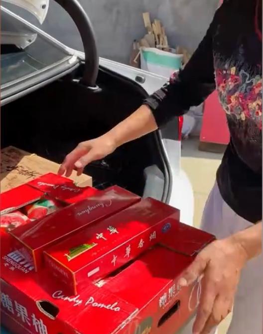 淮北第一次去女朋友家送什么礼物