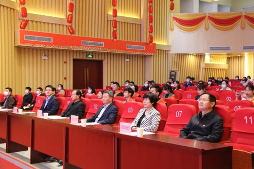 淮北市第十二中学旁边有什么
