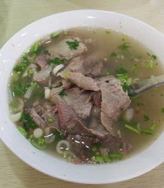 淮北火车站对面牛肉汤店叫什么