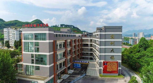淮北一中家属楼南边是什么